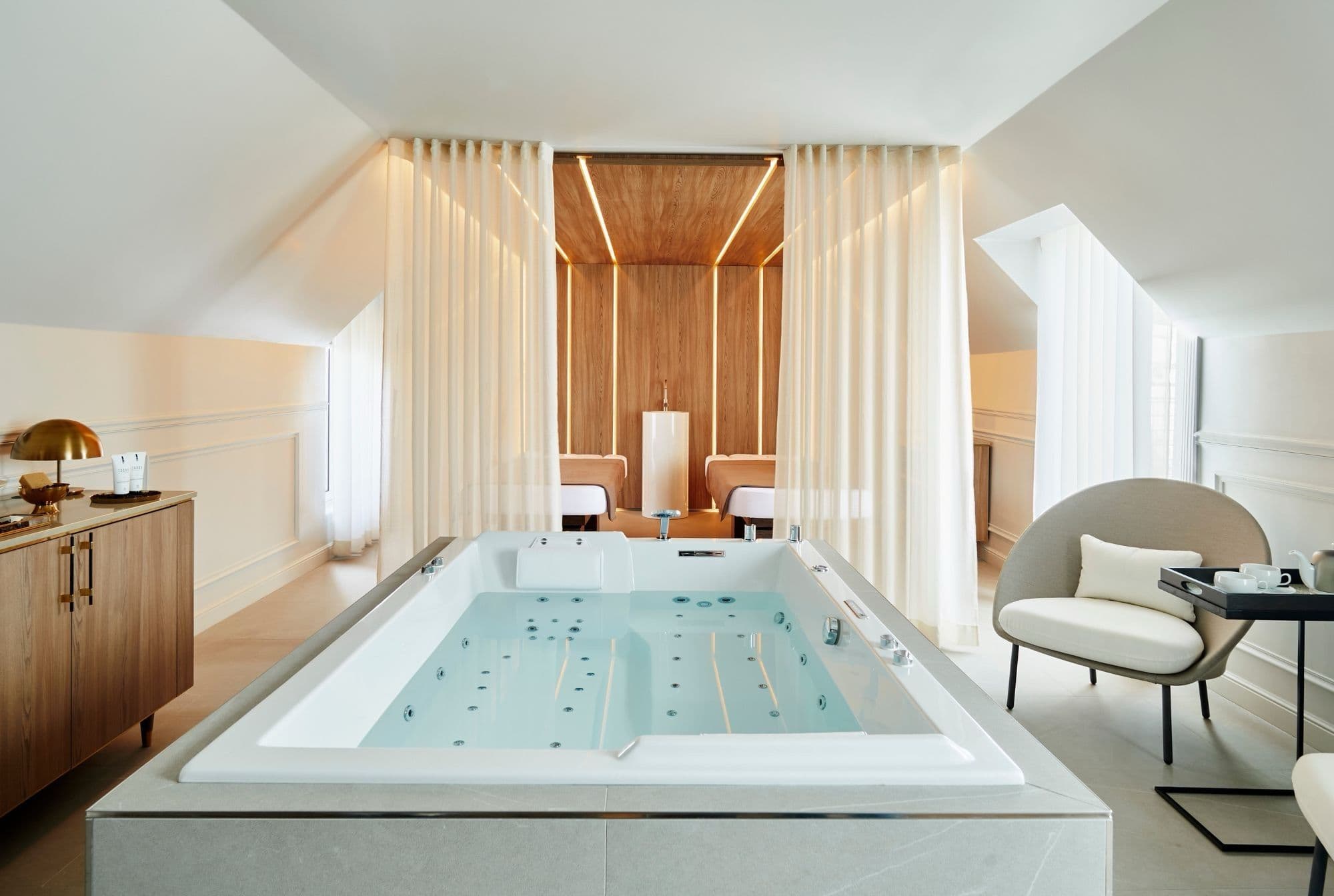 Vue intérieure du spa de Hôtel Lancaster Paris